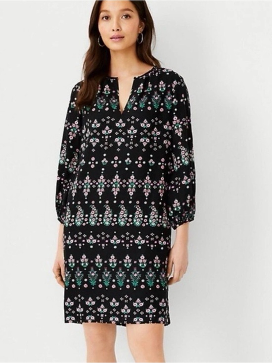 Ann Taylor Dresses & Skirts - Ann Taylor Floral Pattern Split Neck Cotton Linen Shift Dress